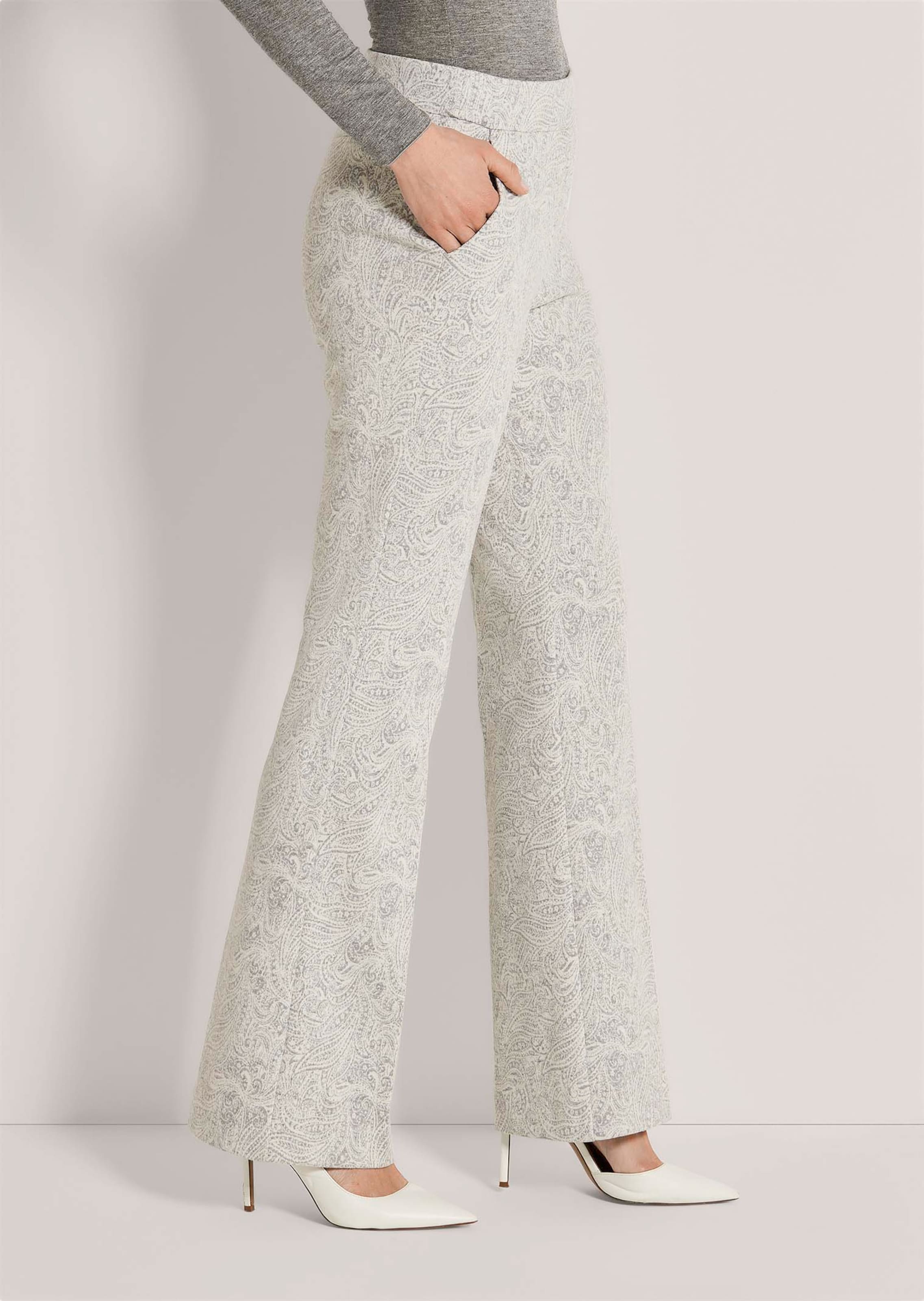 Pantalon en jacquard doux avec motif cachemire thumbnail 5