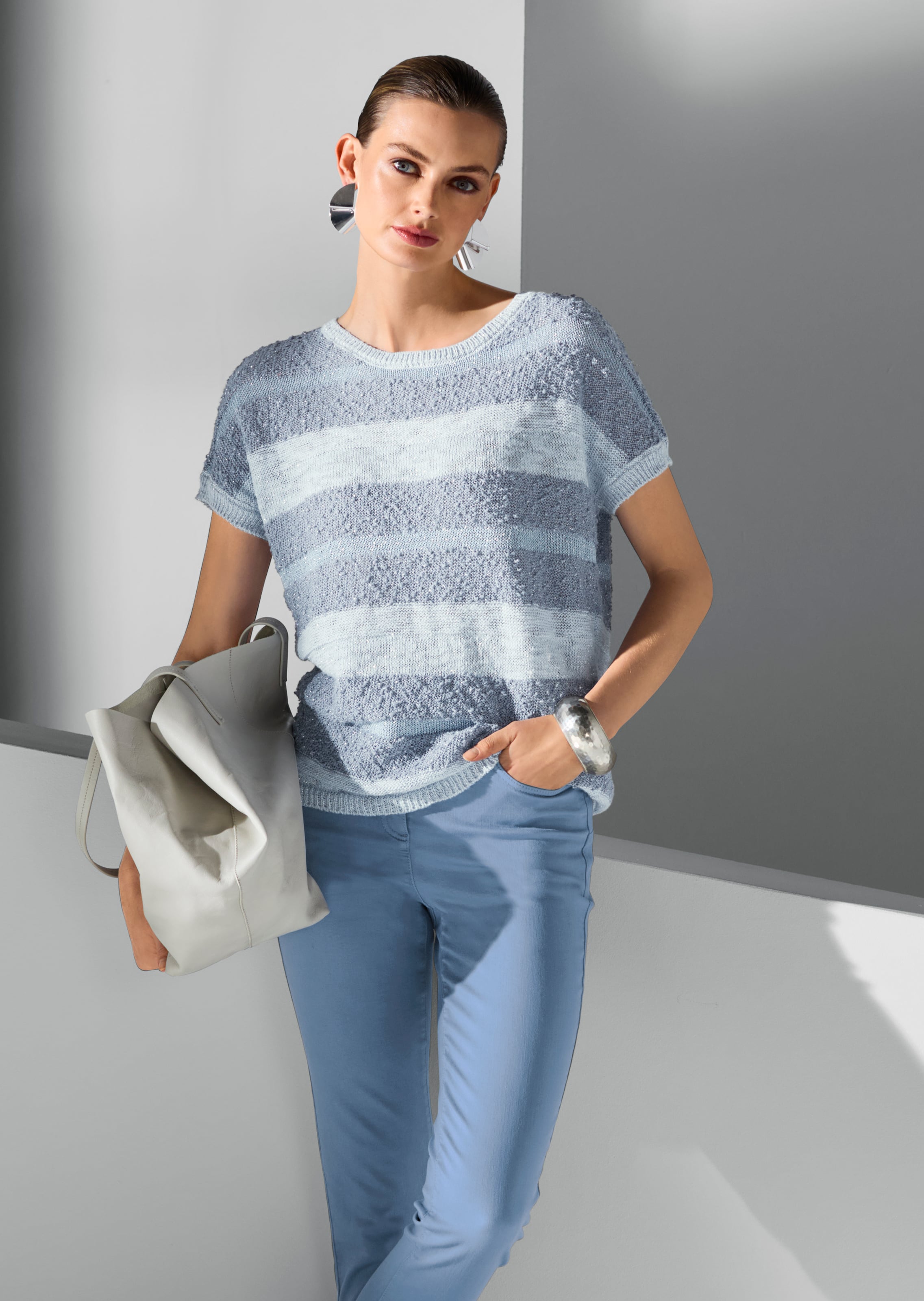 Kurzarm-Pullover mit Glanz-Effekt