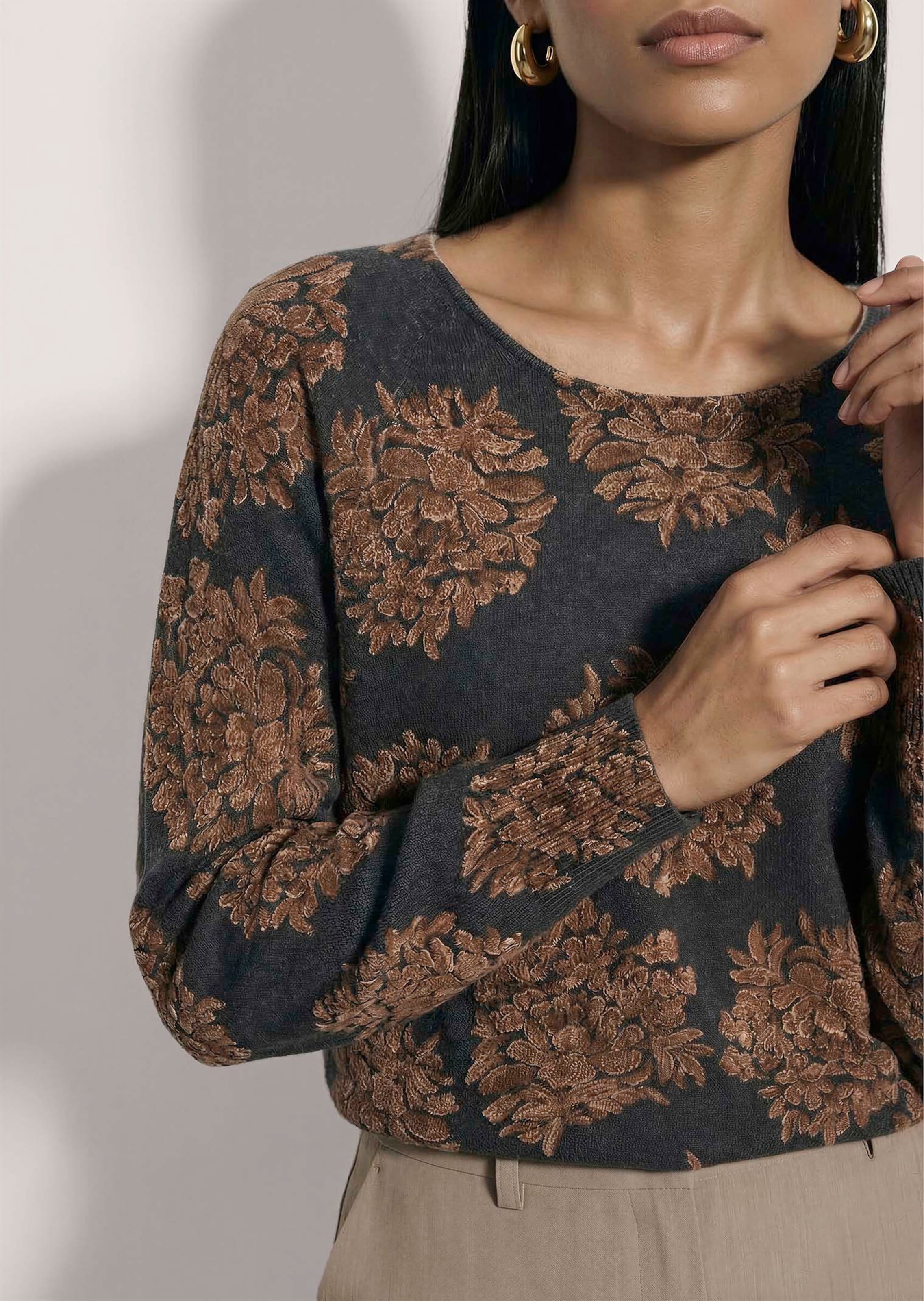 Pull en cachemire à imprimé floral all-over thumbnail 6