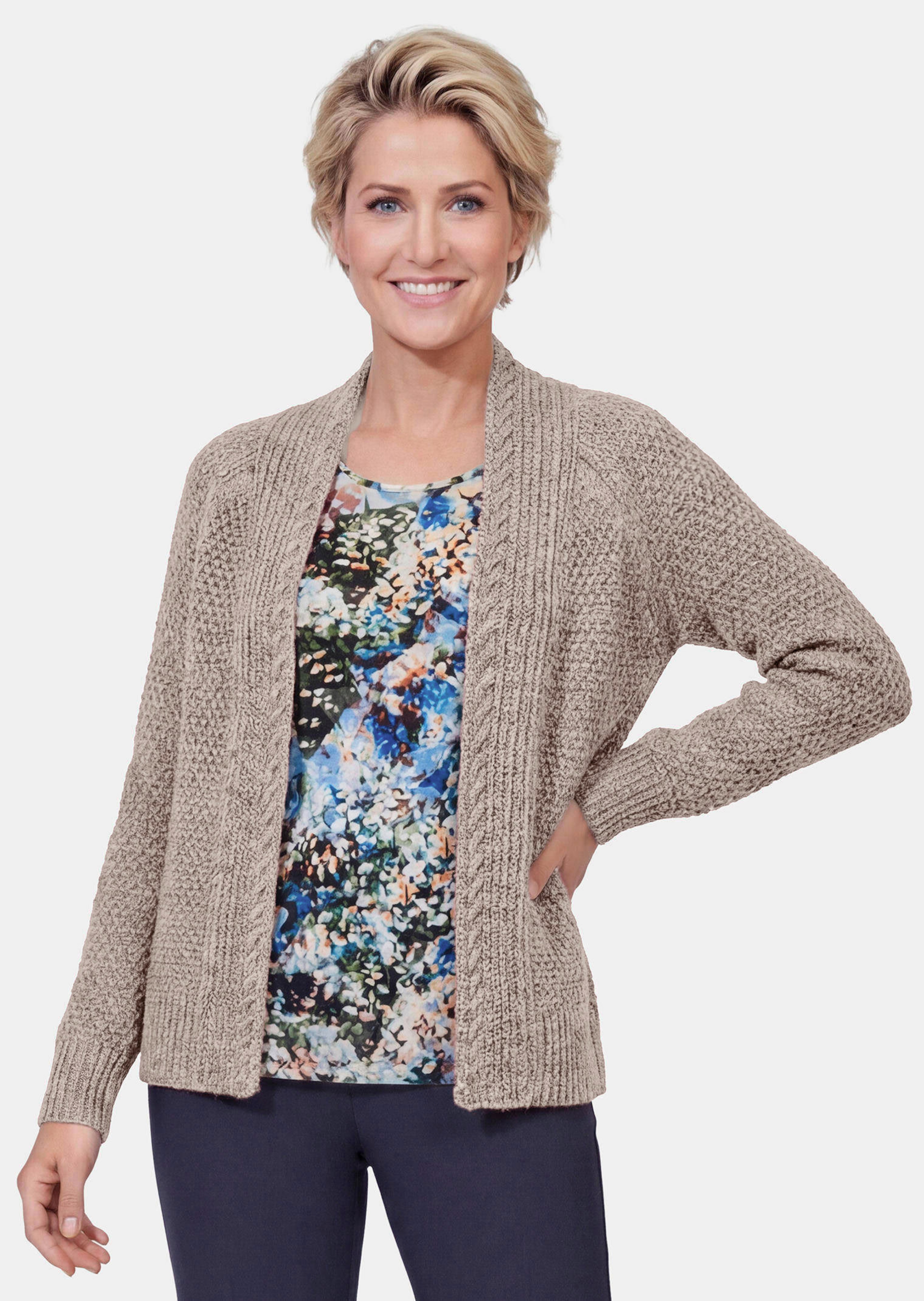 Zeitlose Strickjacke in Grobstrick