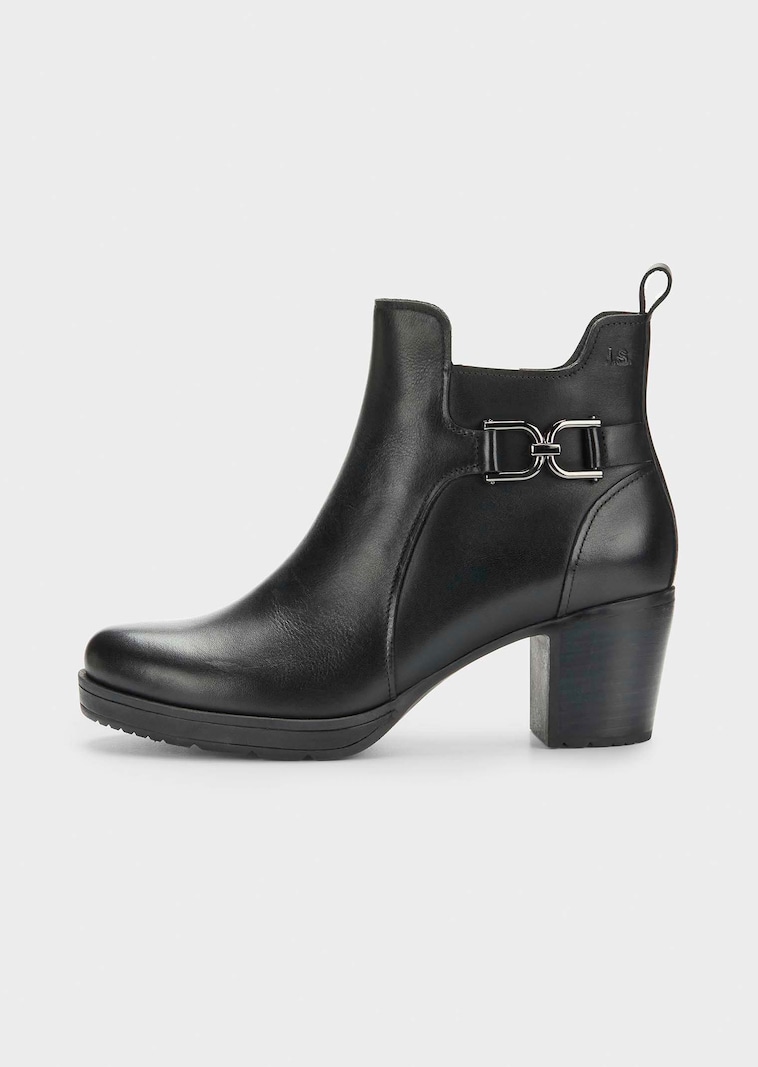 Elegante laarsjes met hak