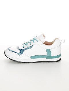Sneaker thumbnail 3