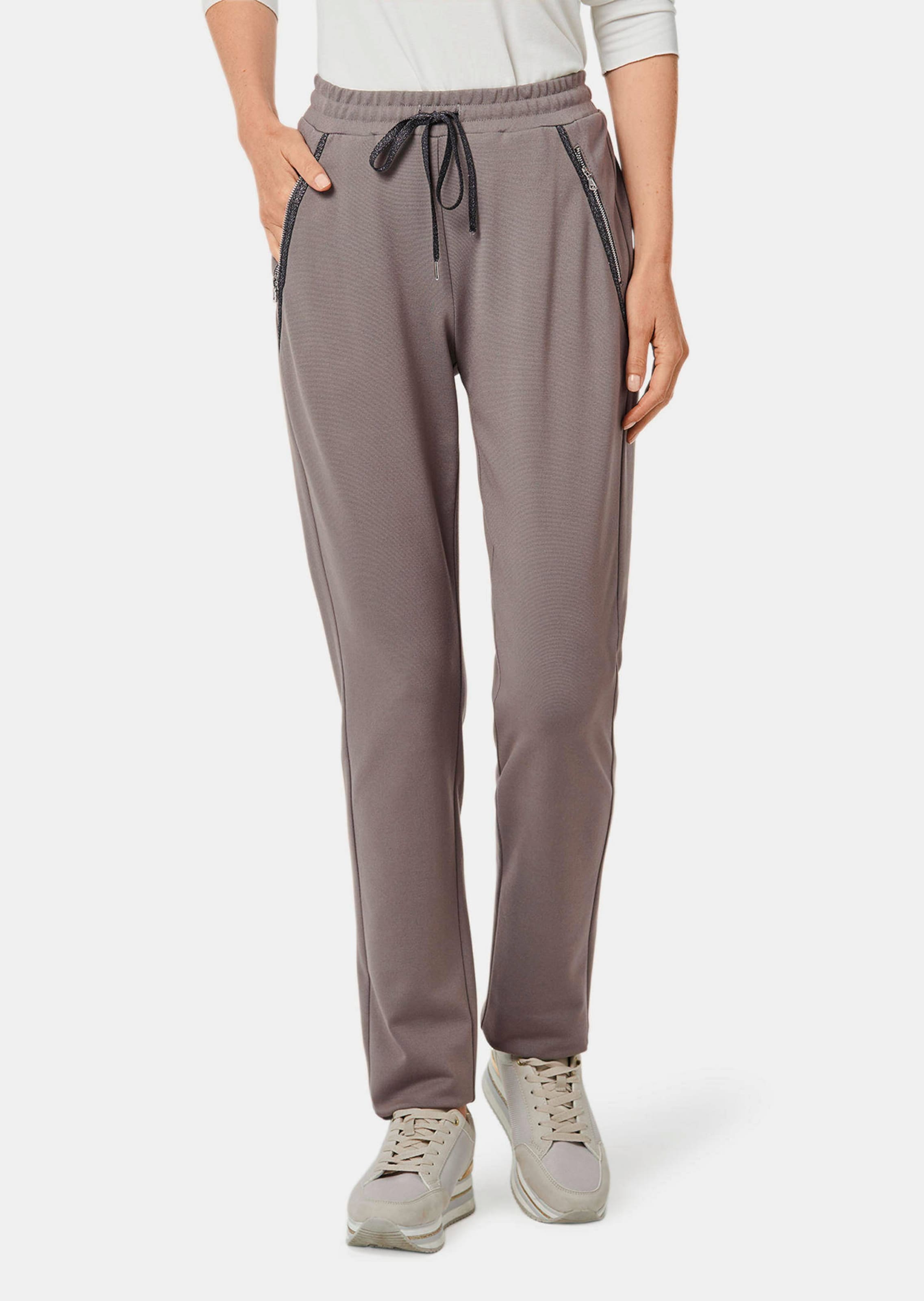 Broek SARA