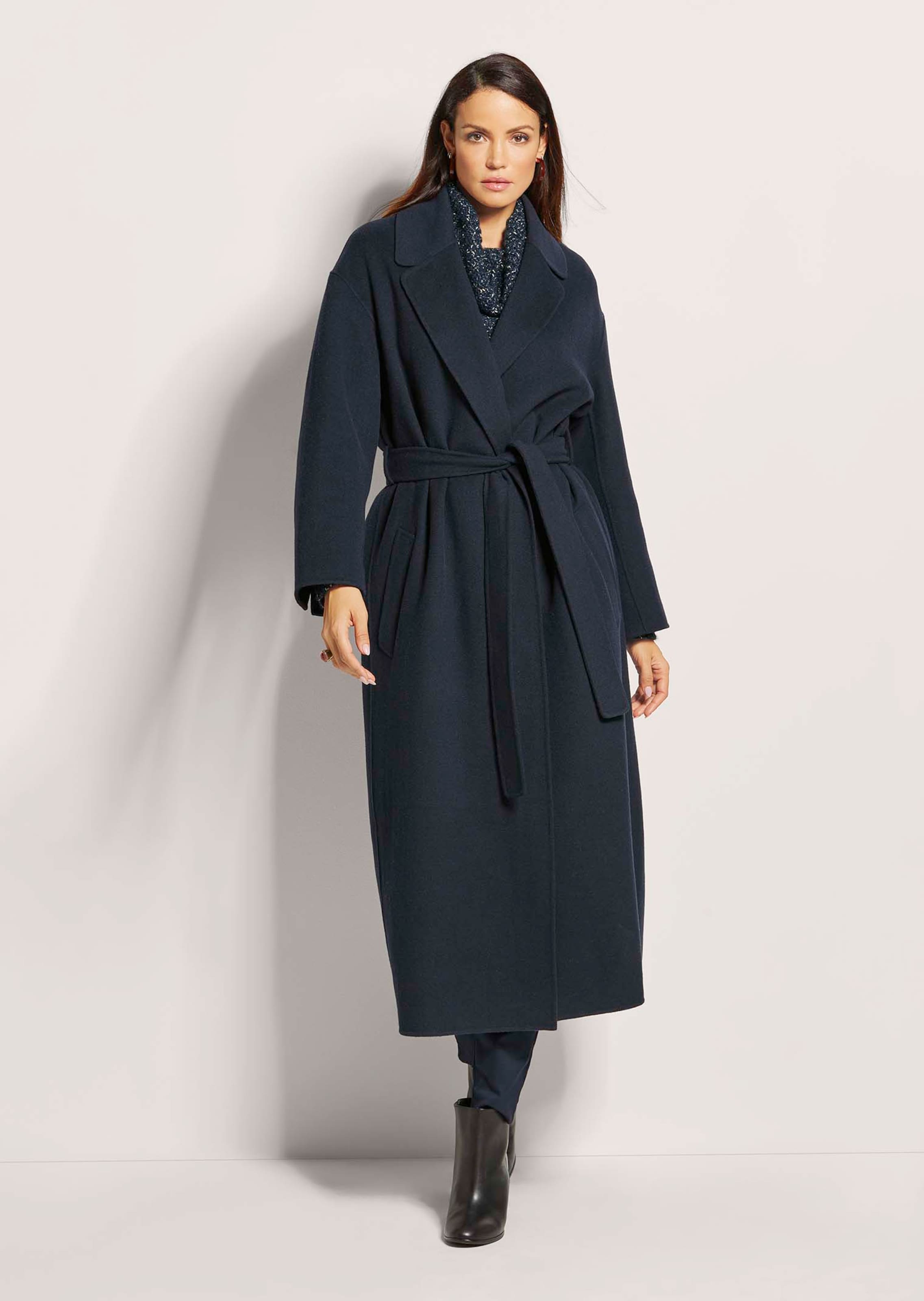 Manteau long en laine avec ceinture à nouer