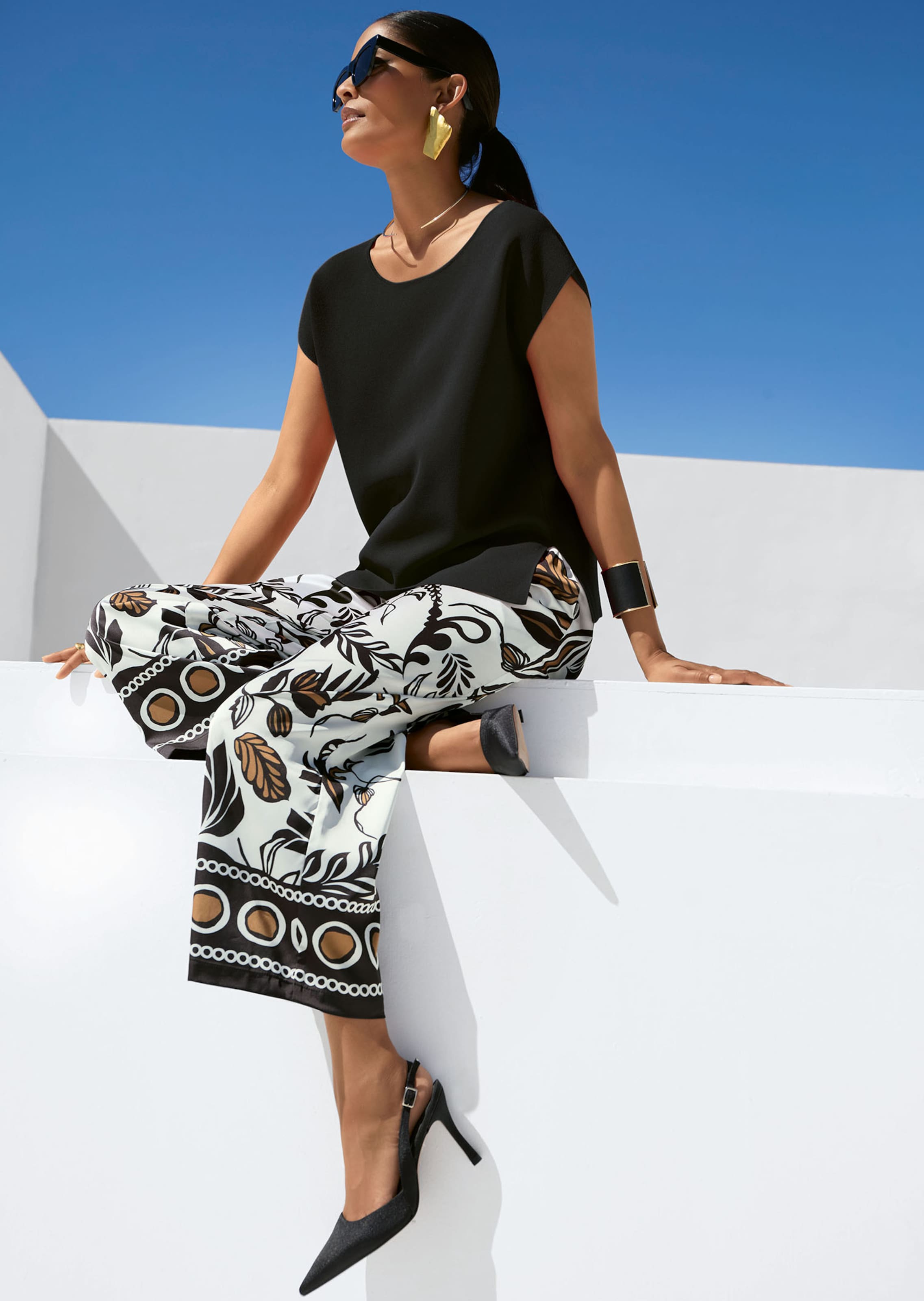 Weite Schlupf-Hose mit Unikat-Print