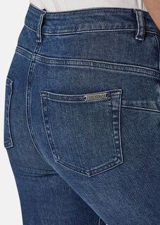 Jeans mit feinem Fransensaum thumbnail 6