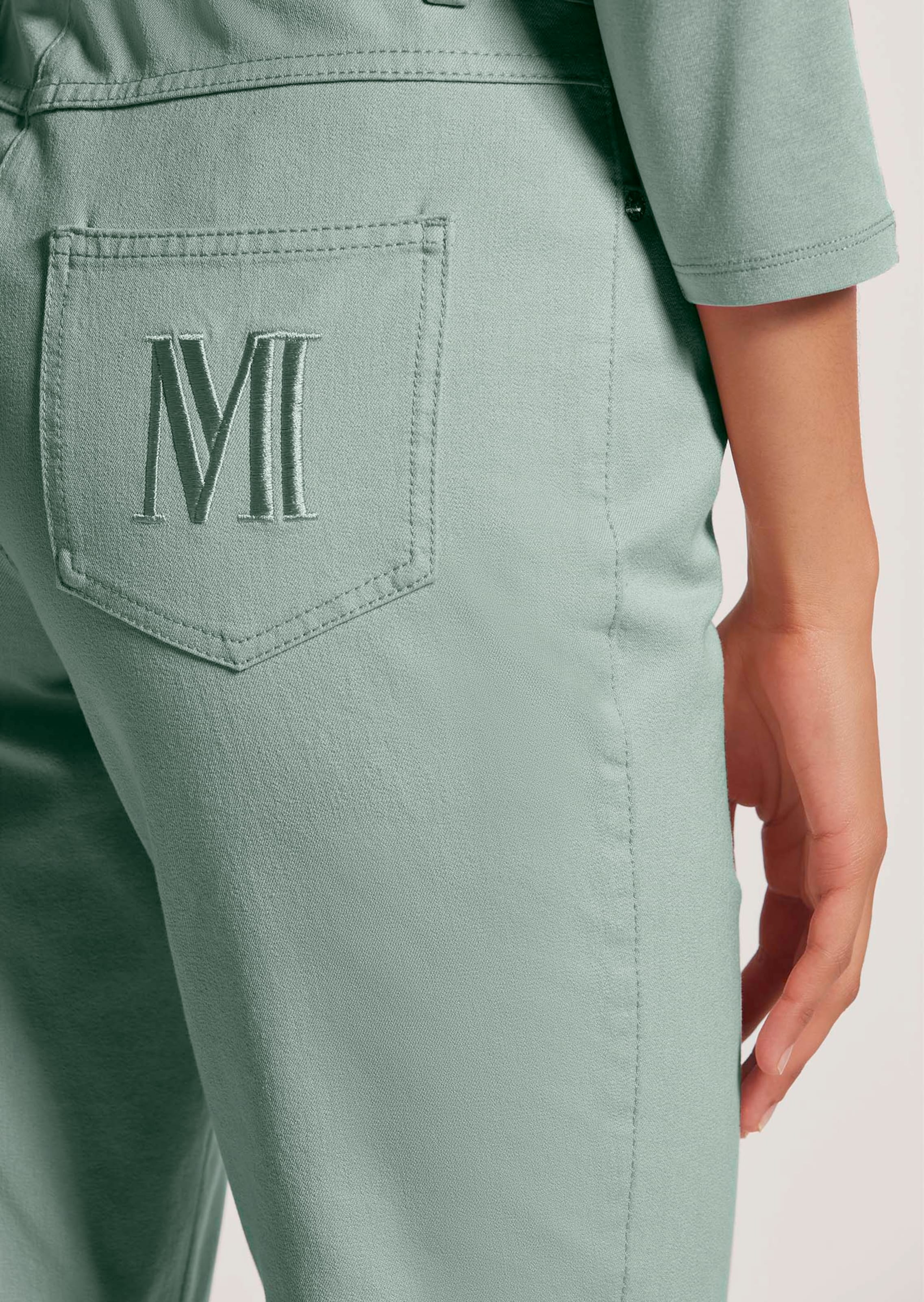 M-Jeans in gerader Form mit Logo-Stickerei thumbnail 6