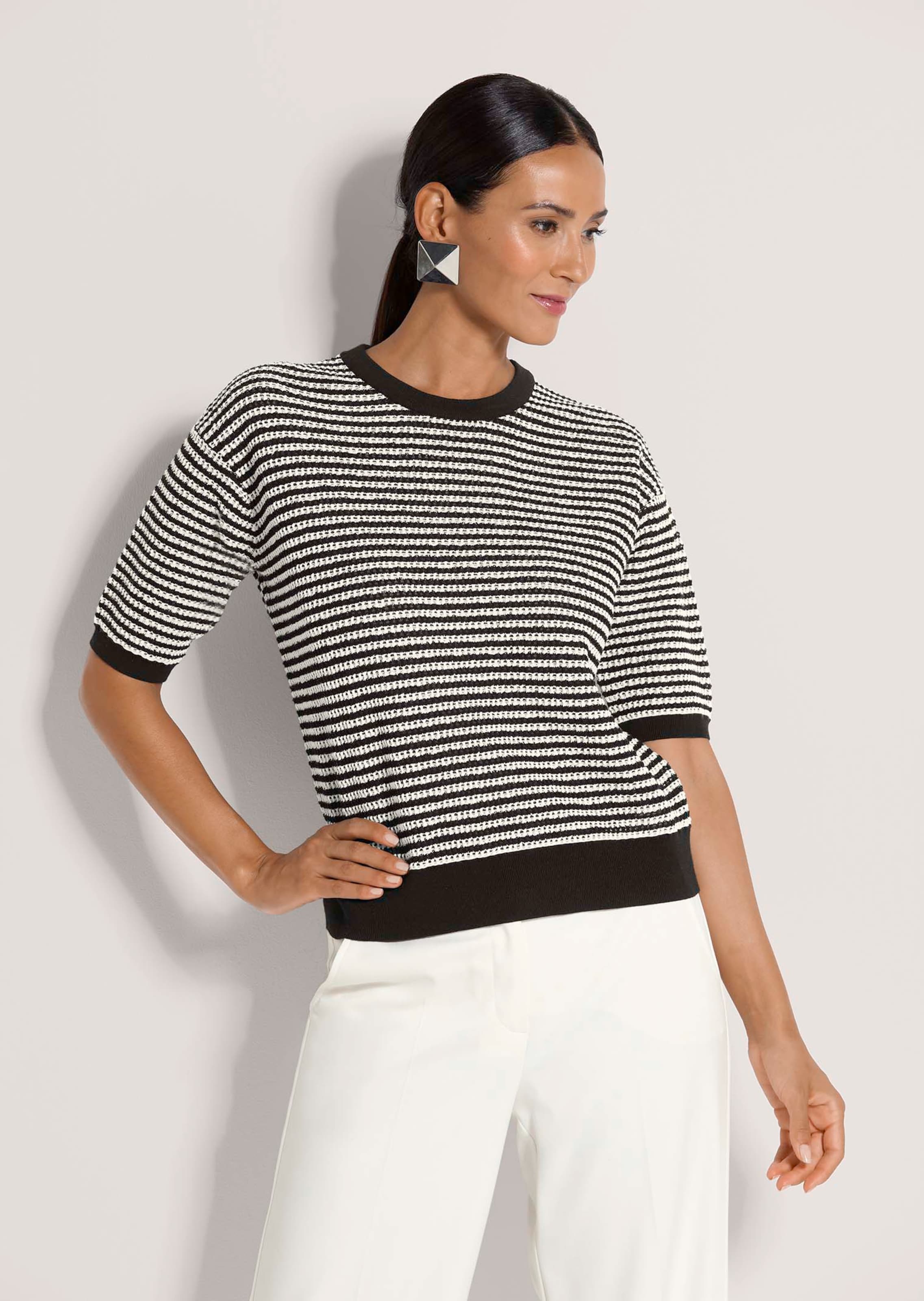 Gestreifter Pullover aus Wollmischung