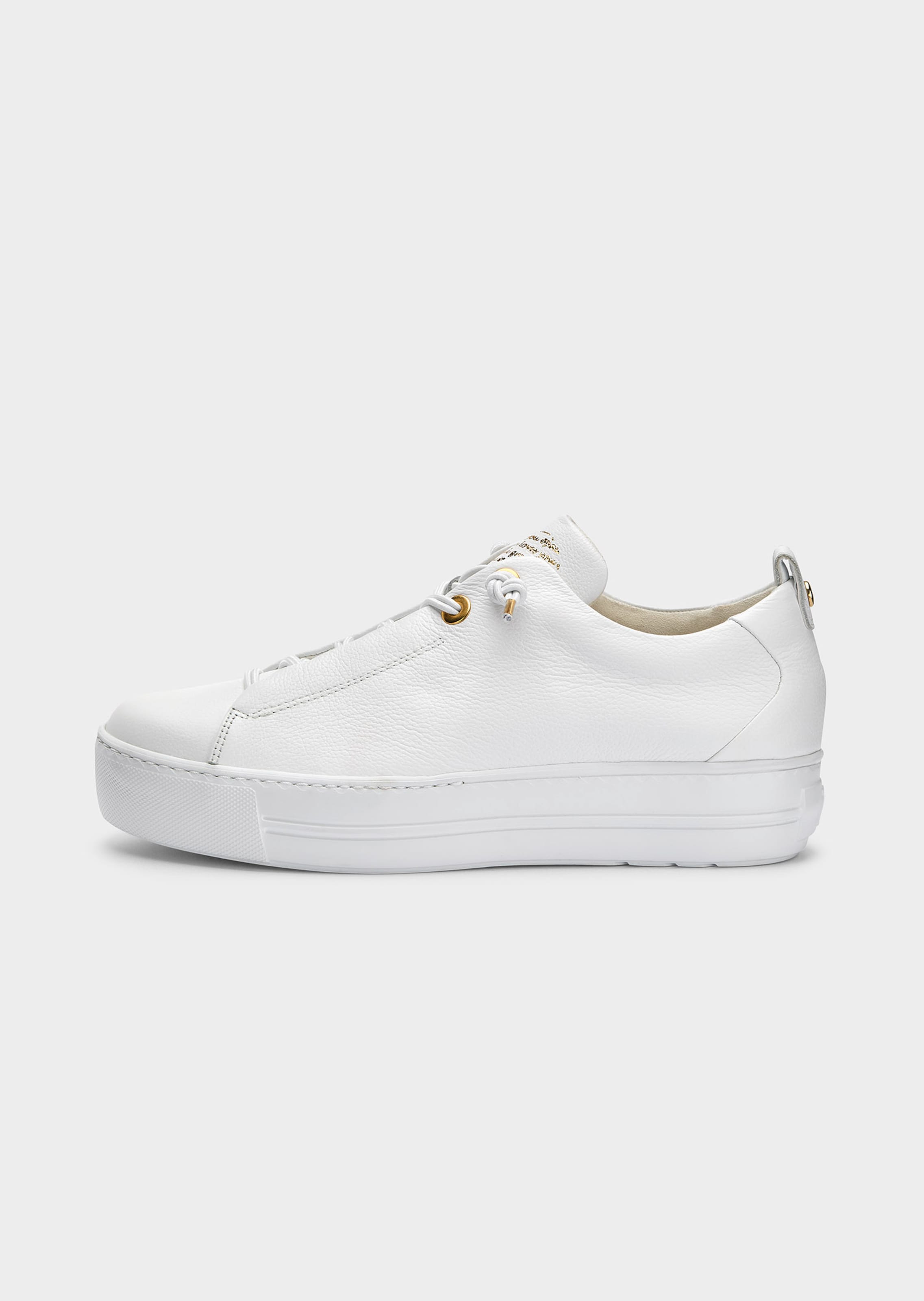 Klassischer Sneaker mit dezenten Details