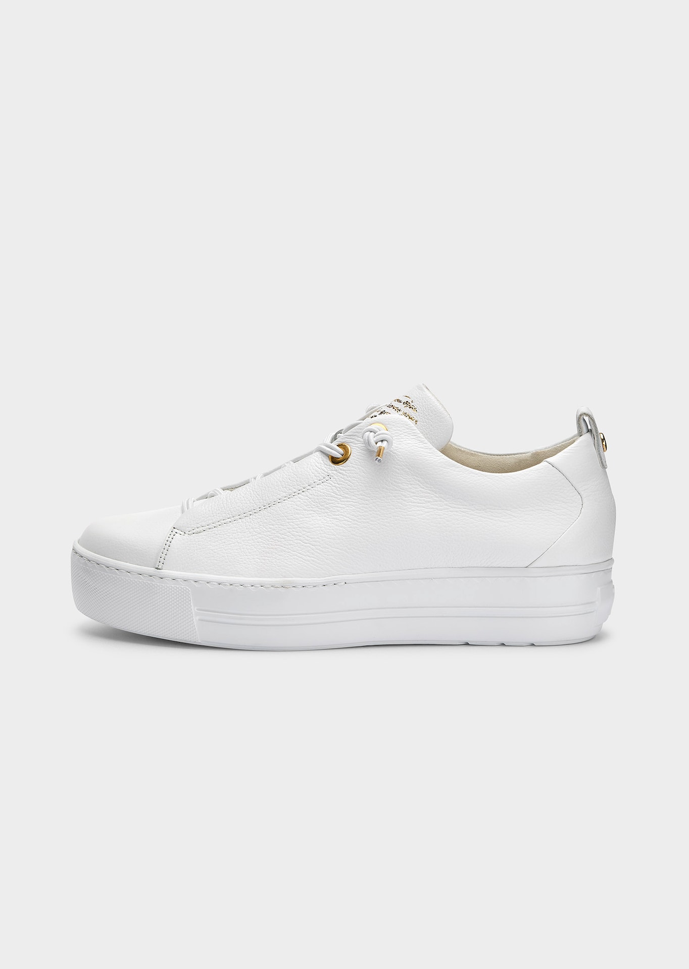 Klassischer Sneaker mit dezenten Details