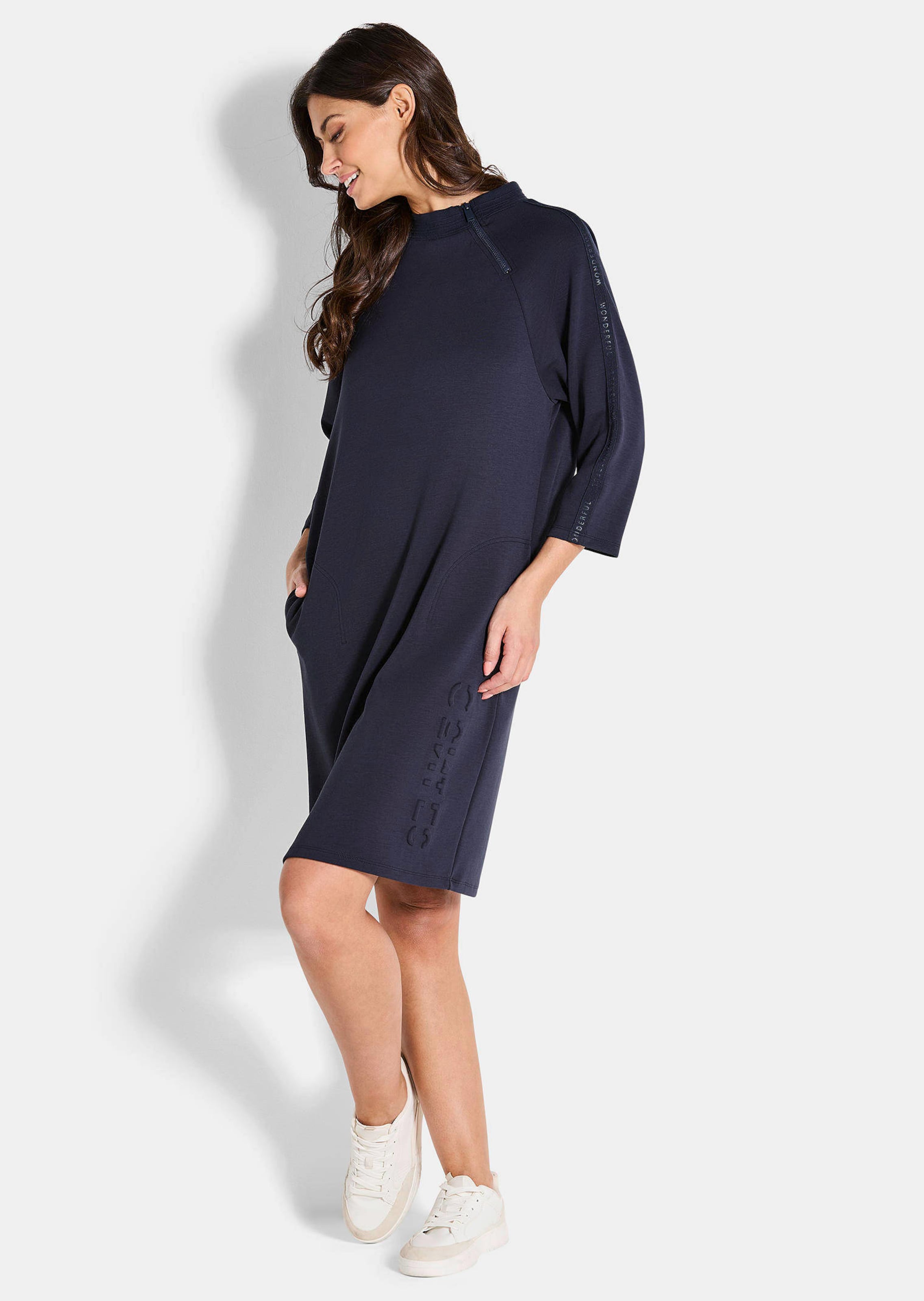 Sweatkleid mit Raglanärmeln