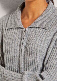 Cardigan thumbnail 6
