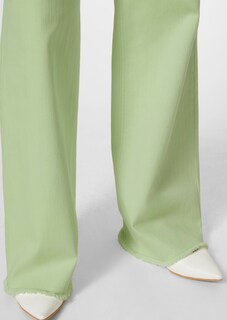 Jeans thumbnail 6