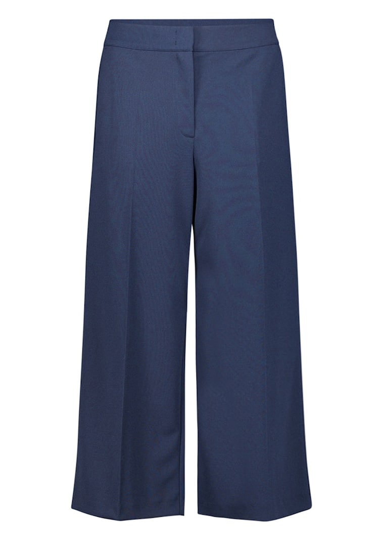 Culotte aus Soft-Stretch mit Bügelfalten