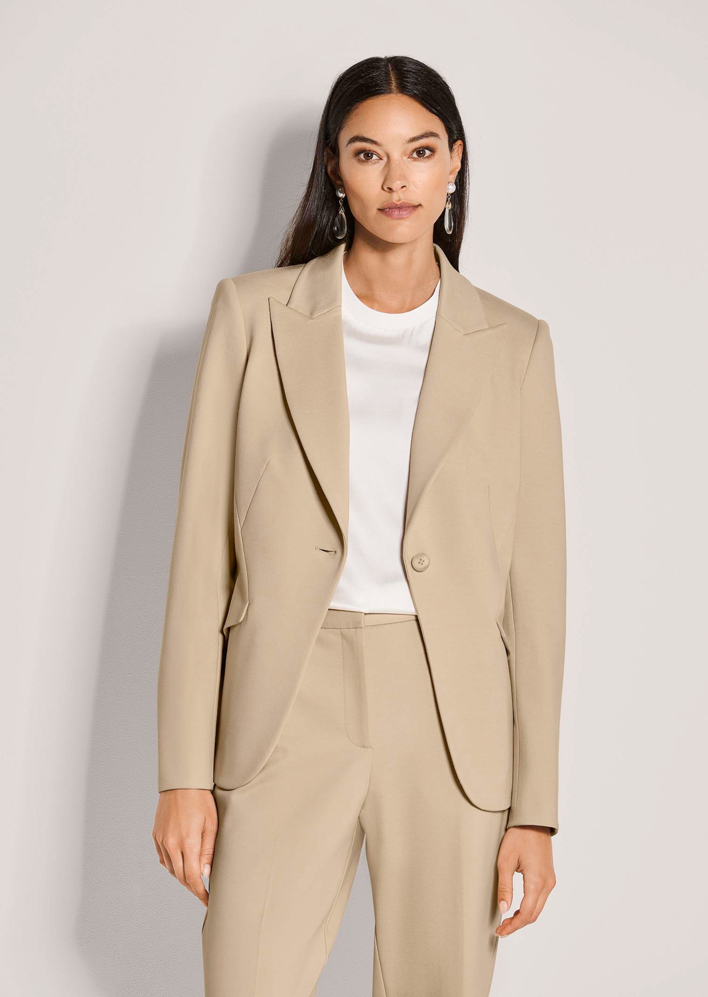 Zeitloser Blazer für viele Anlässe