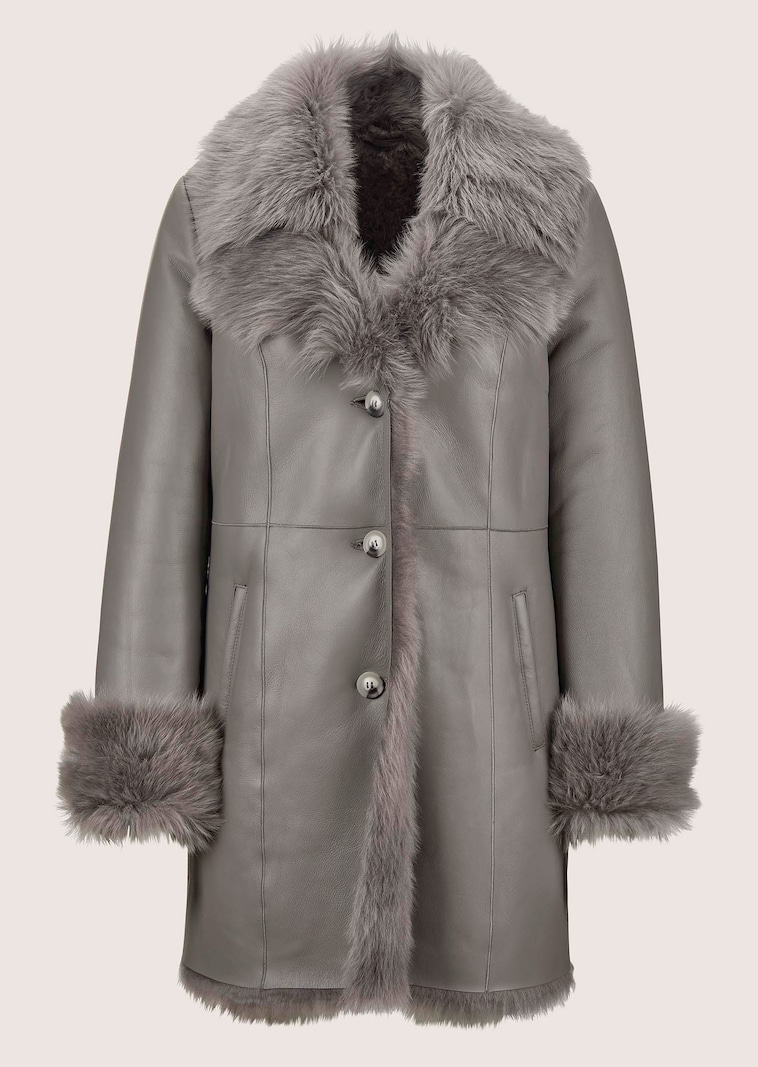 Lange Lammfell-Jacke