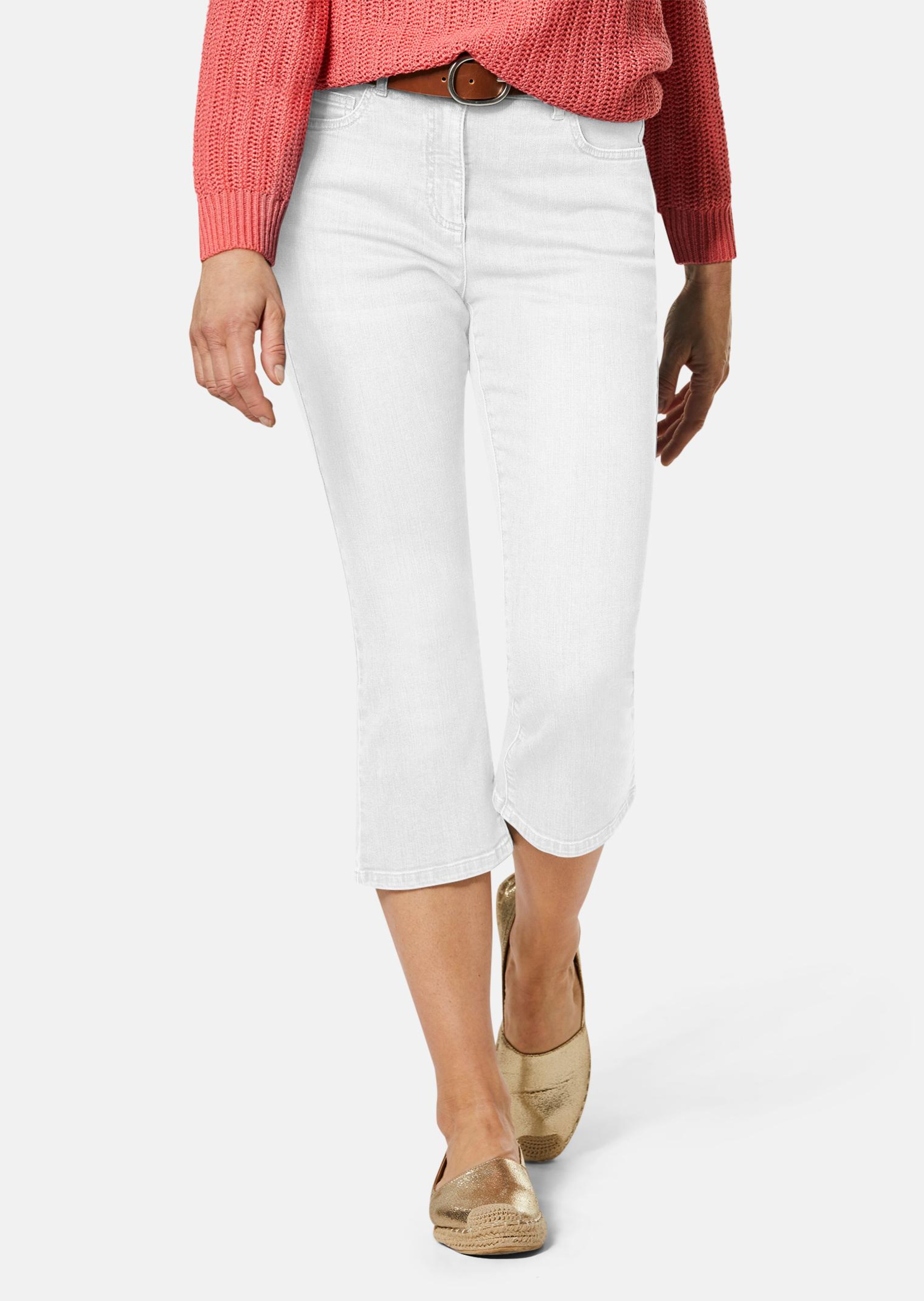 Verkürzte Jeanshose mit ausgestelltem Saum