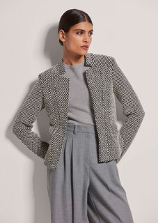 Blazer thumbnail 2