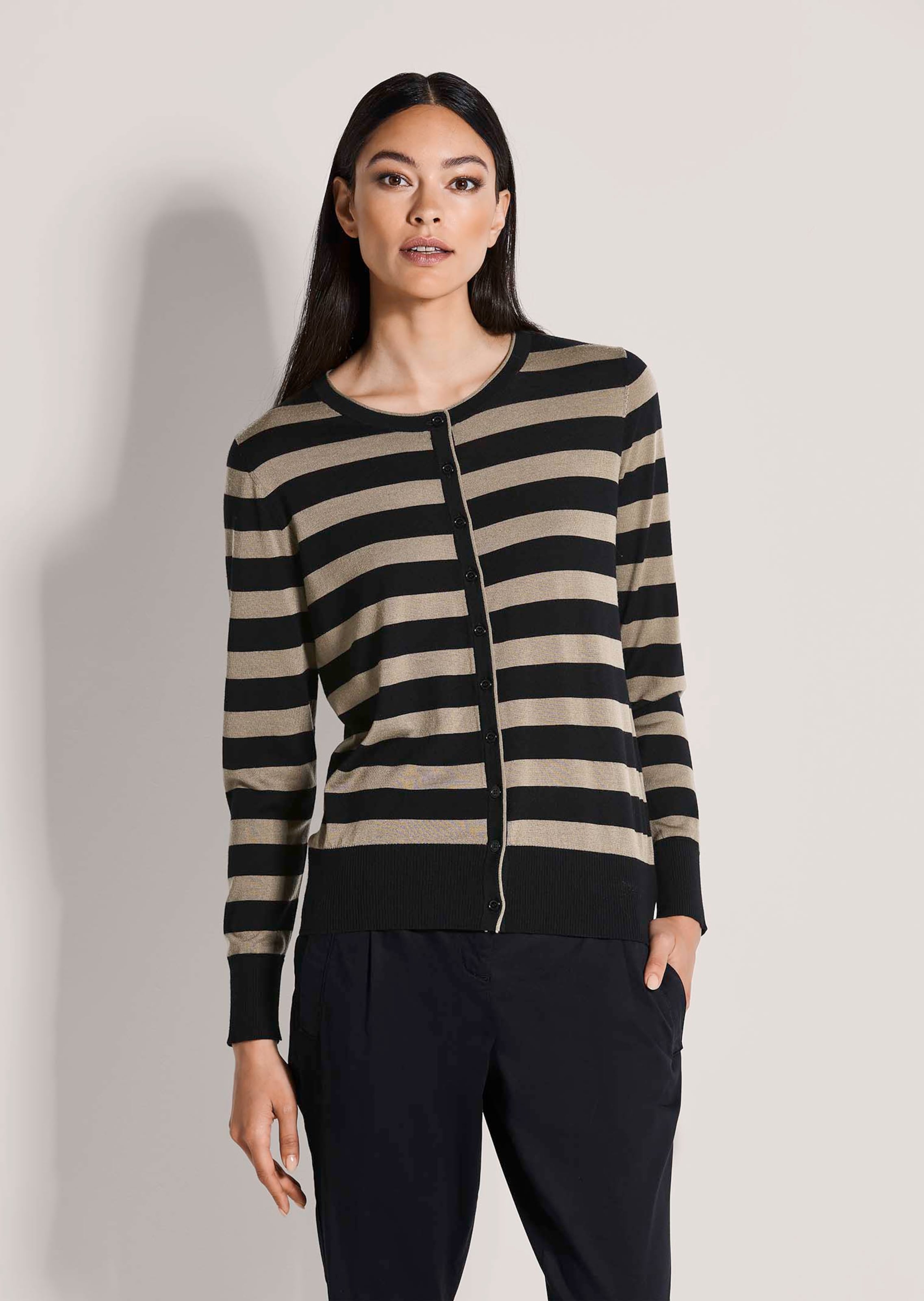 New wool cardigan