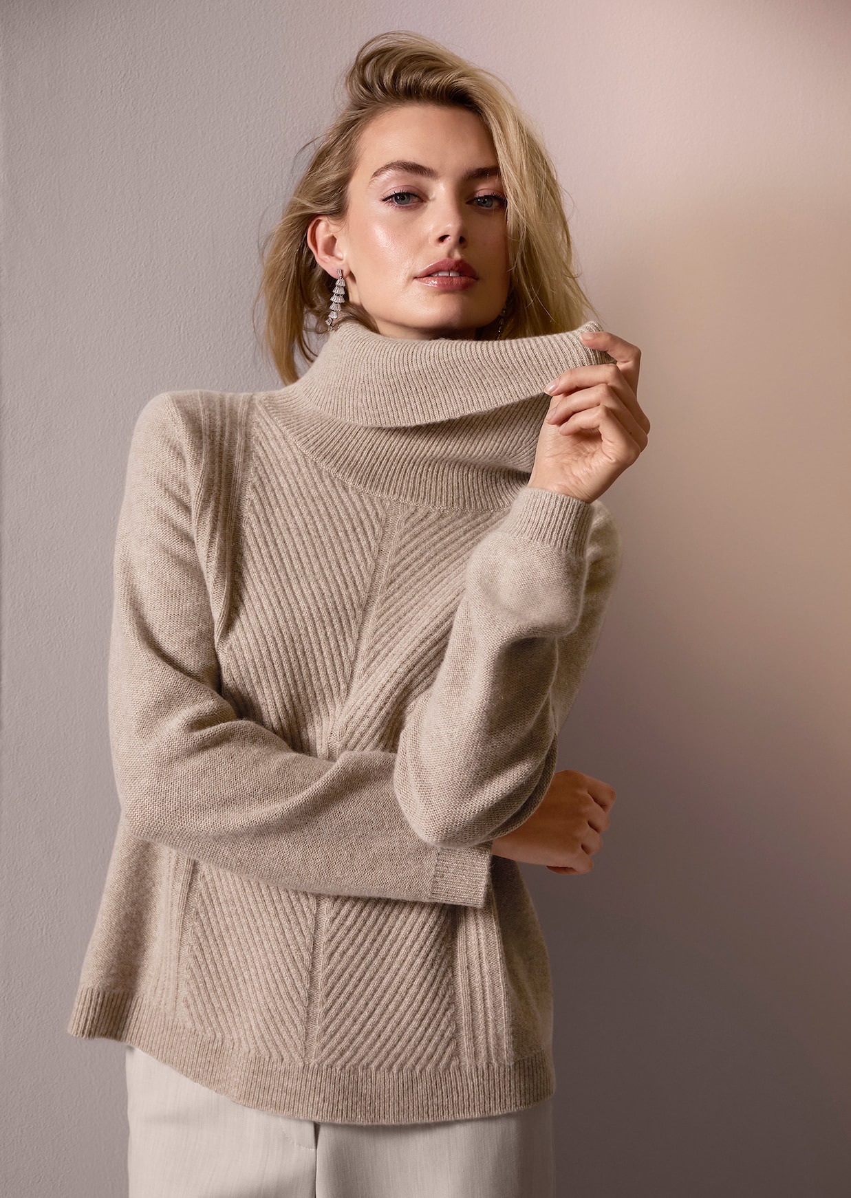 Pull. Pur cachemire