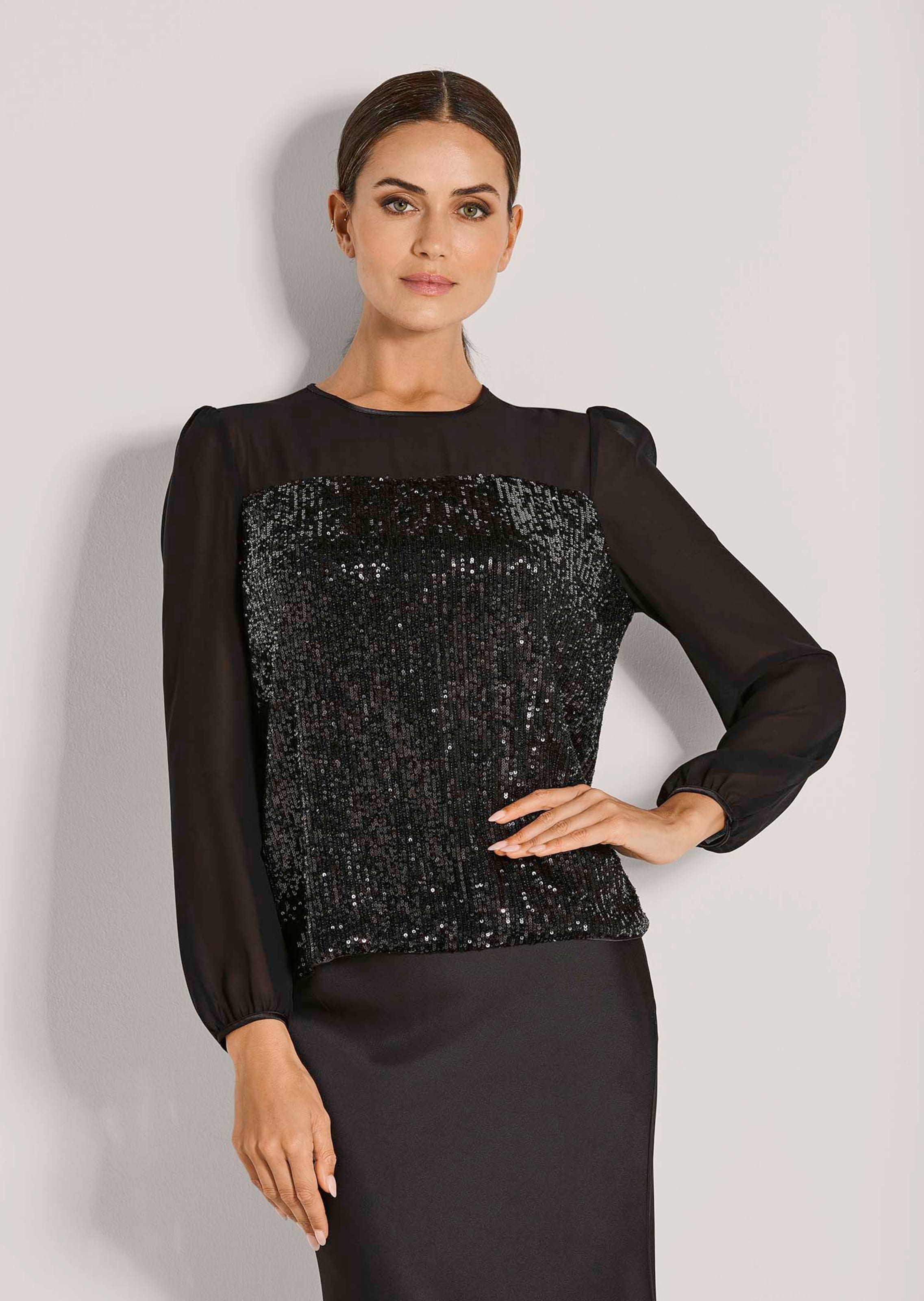 Chiffon-Bluse mit Pailletten