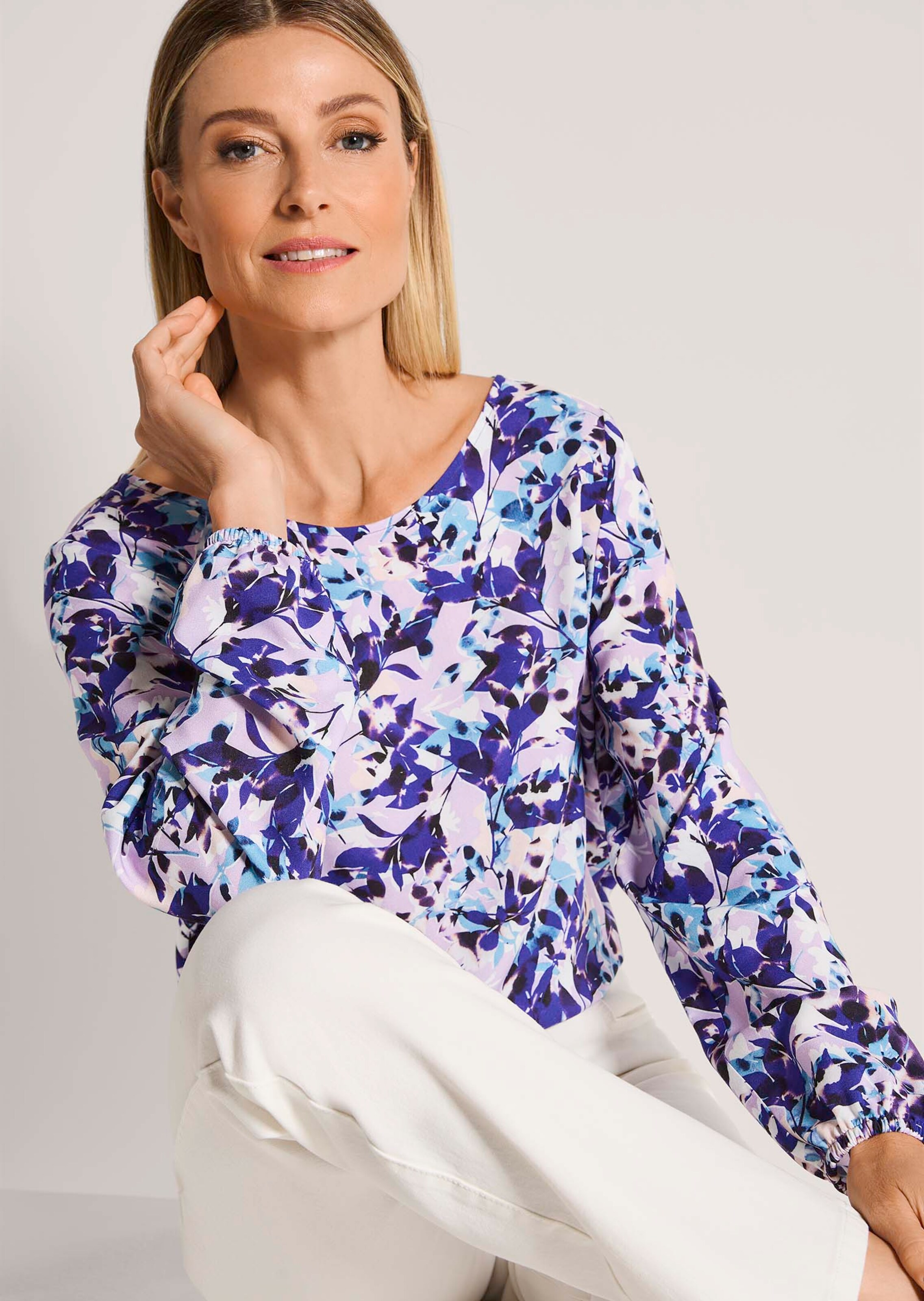 Blouse met ronde hals thumbnail 4