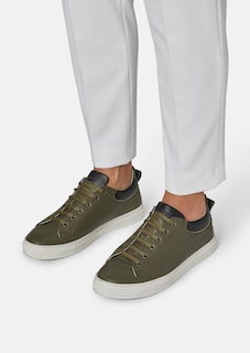 Sneakers thumbnail 2