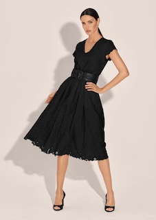 Robe thumbnail 3