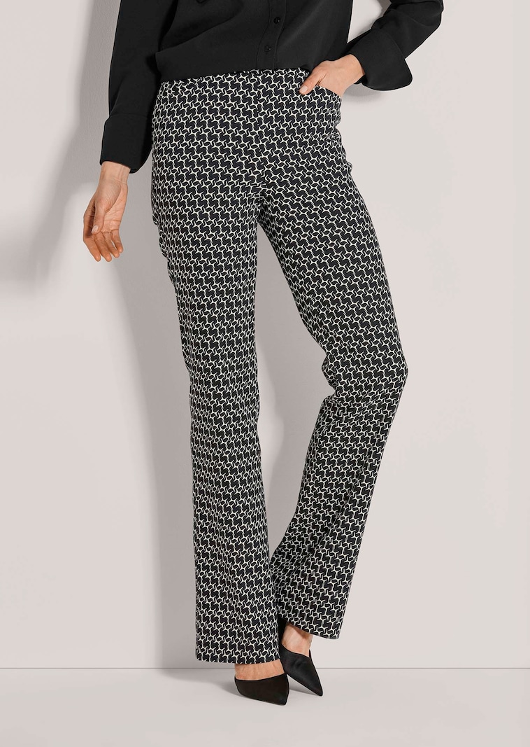 Bedruckte Schlupfhose in ausgestellter Form