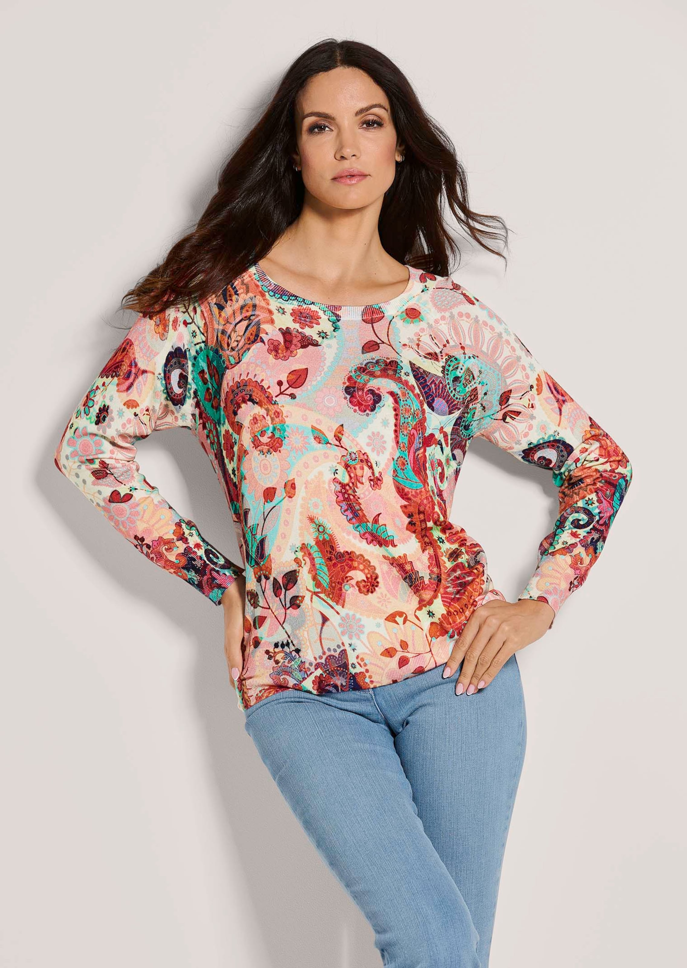 Rundhals-Pullover mit Unikat-Print