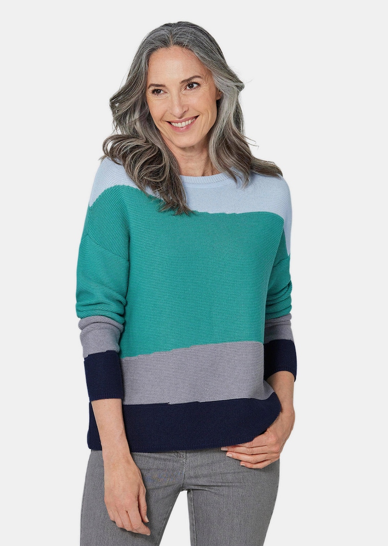 Pull en tricot rayé