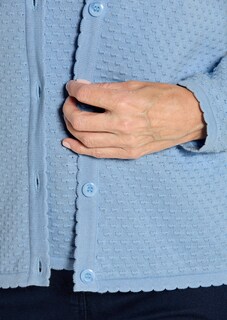 Veste en tricot avec motif à pois thumbnail 5