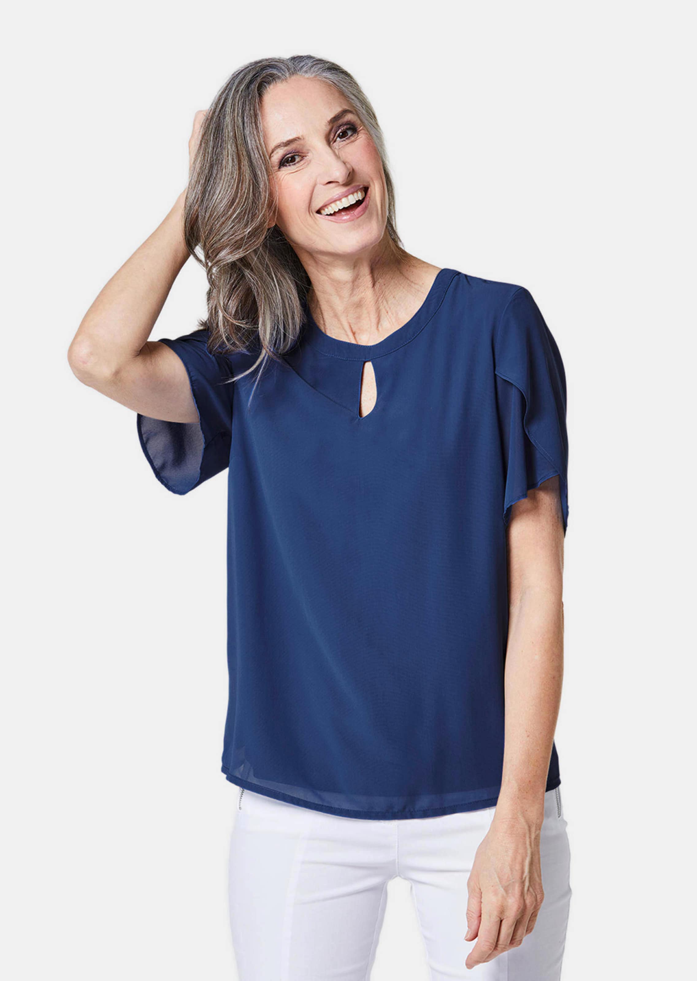 Bluse mit aufregender Ärmellösung