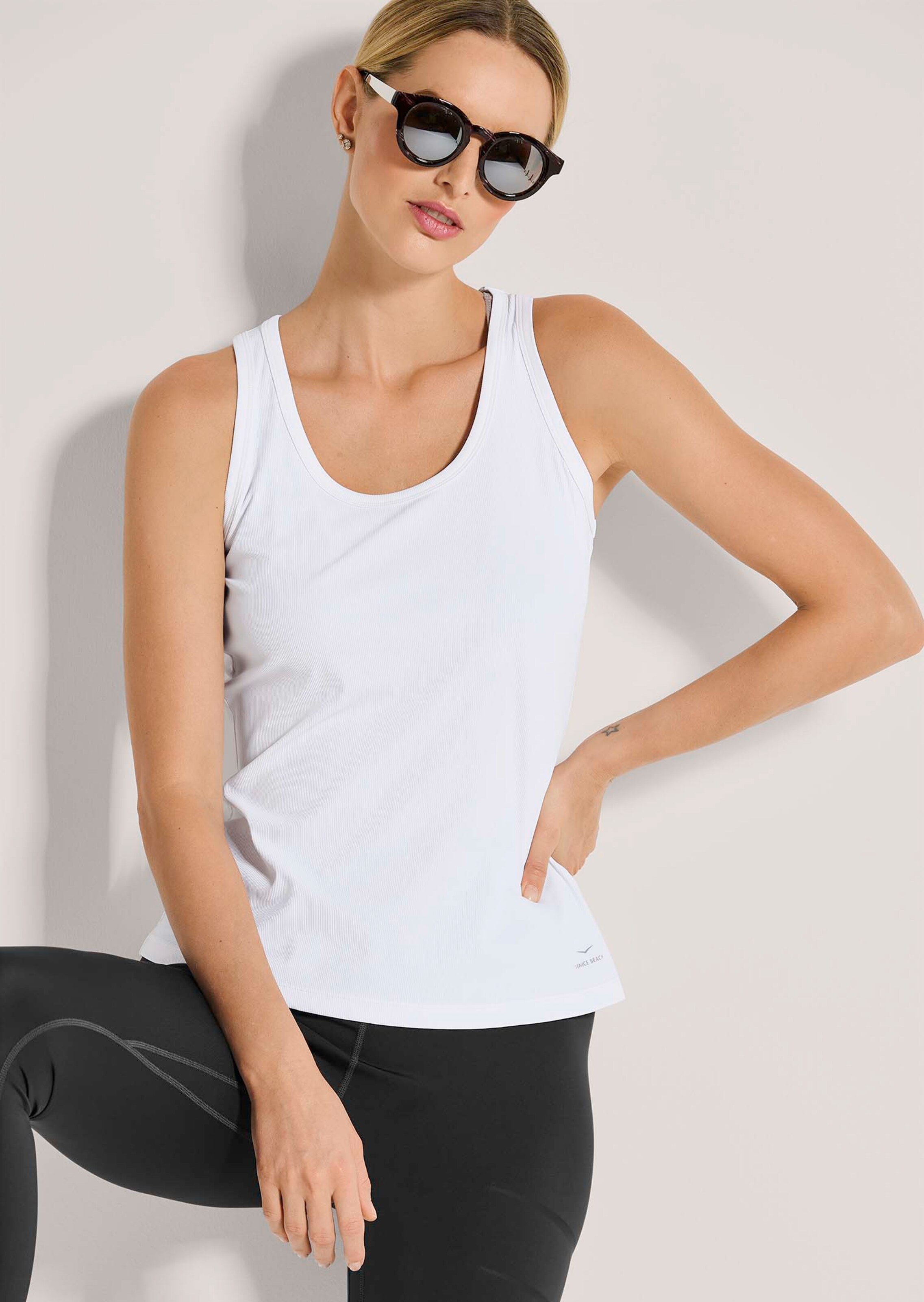 Tank top thumbnail 5
