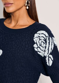 Cloqué-Pullover mit Jacquard-Blüten thumbnail 6