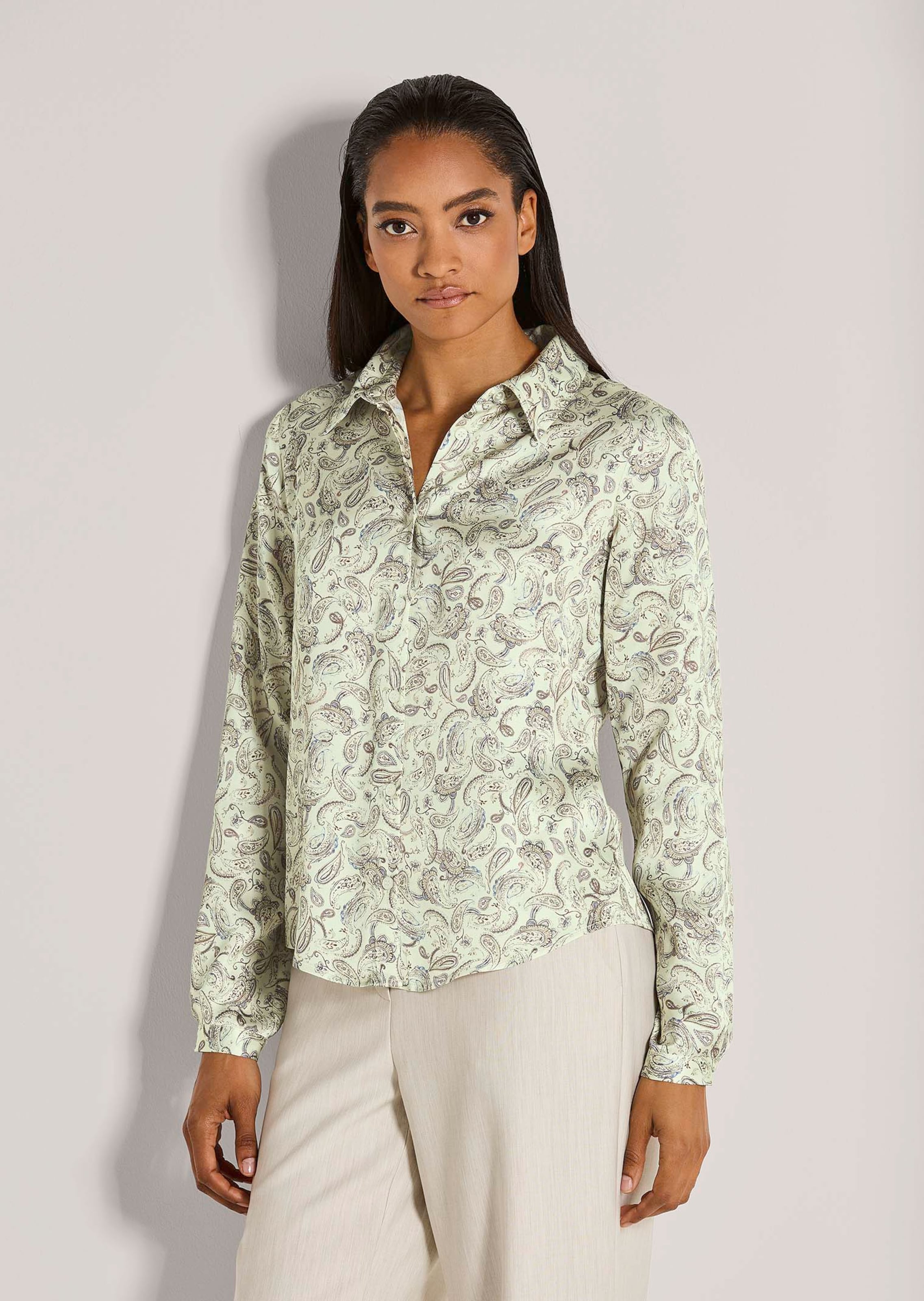 Bluse mit Allover-Print