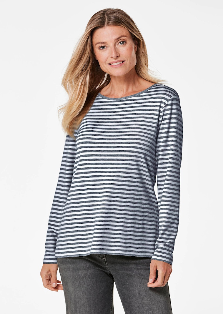 Ringelshirt mit U-Boot-Ausschnitt