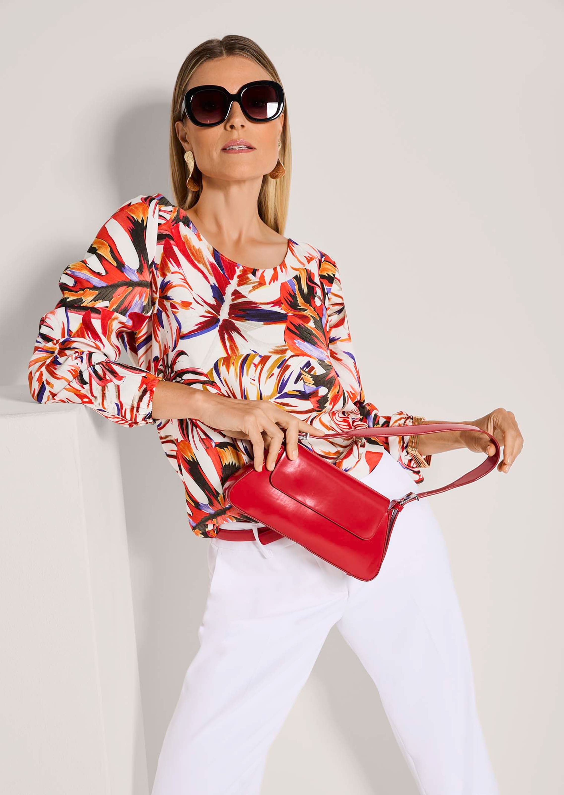 Bluse mit Blätterprint