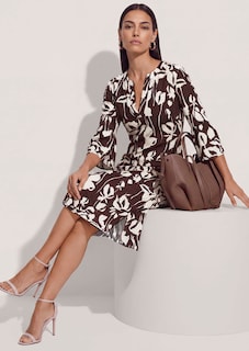 Robe thumbnail 5