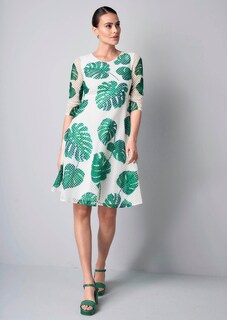 Kleid aus Lochspitze thumbnail 2