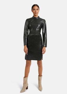 Robe thumbnail 3