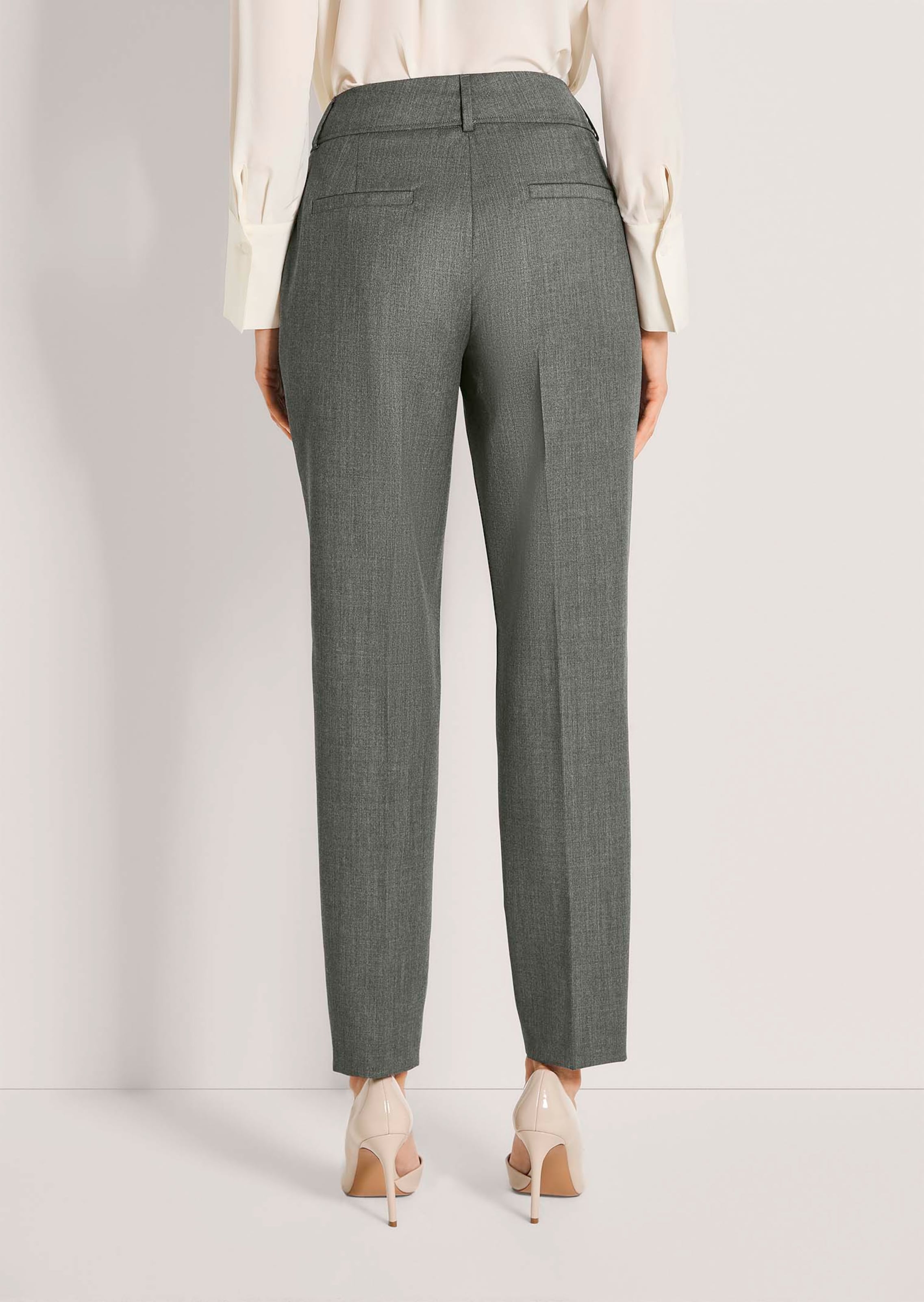 Broek met scheerwol met gestreken vouwen thumbnail 3