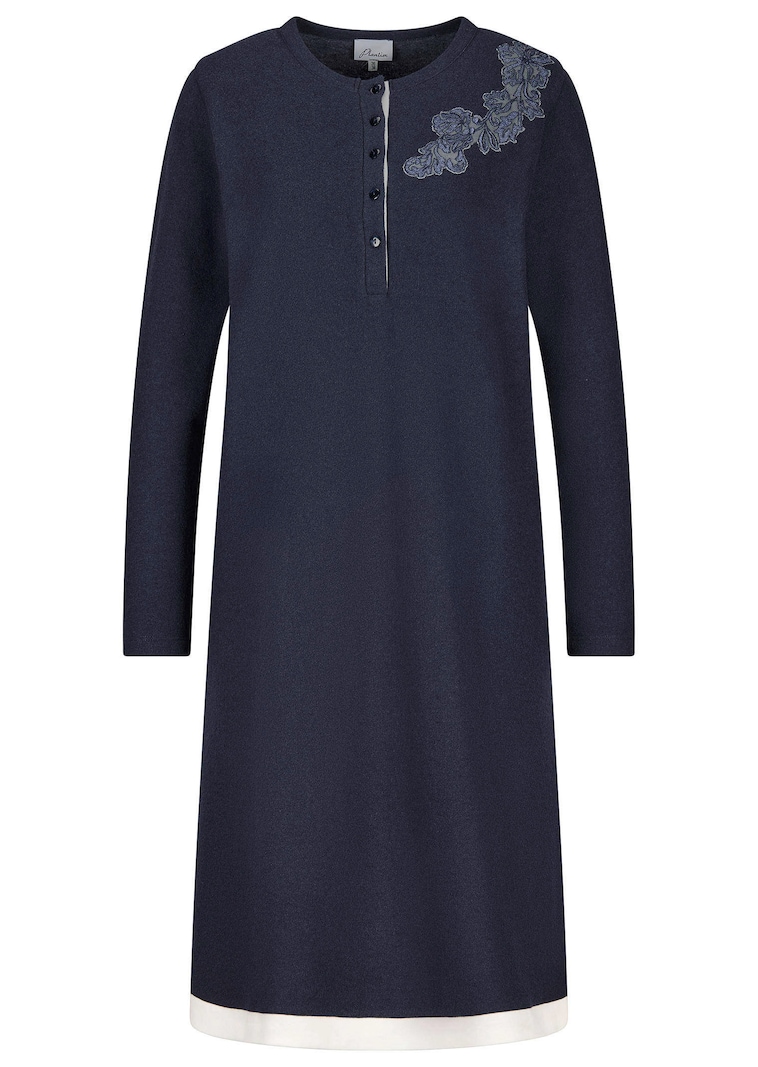 Freizeitkleid aus wärmendem Fleece