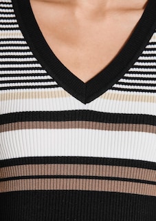 Gestreifter Feinstrickpullover mit V-Ausschnitt thumbnail 6