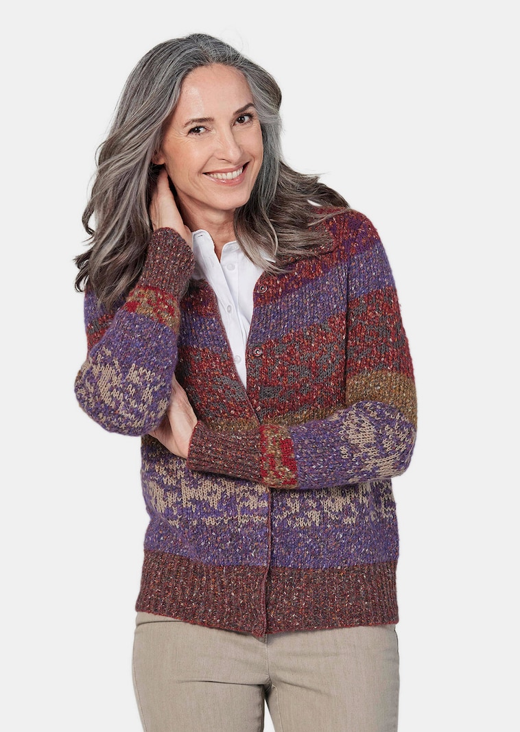 Strickjacke mit wärmender Schurwolle