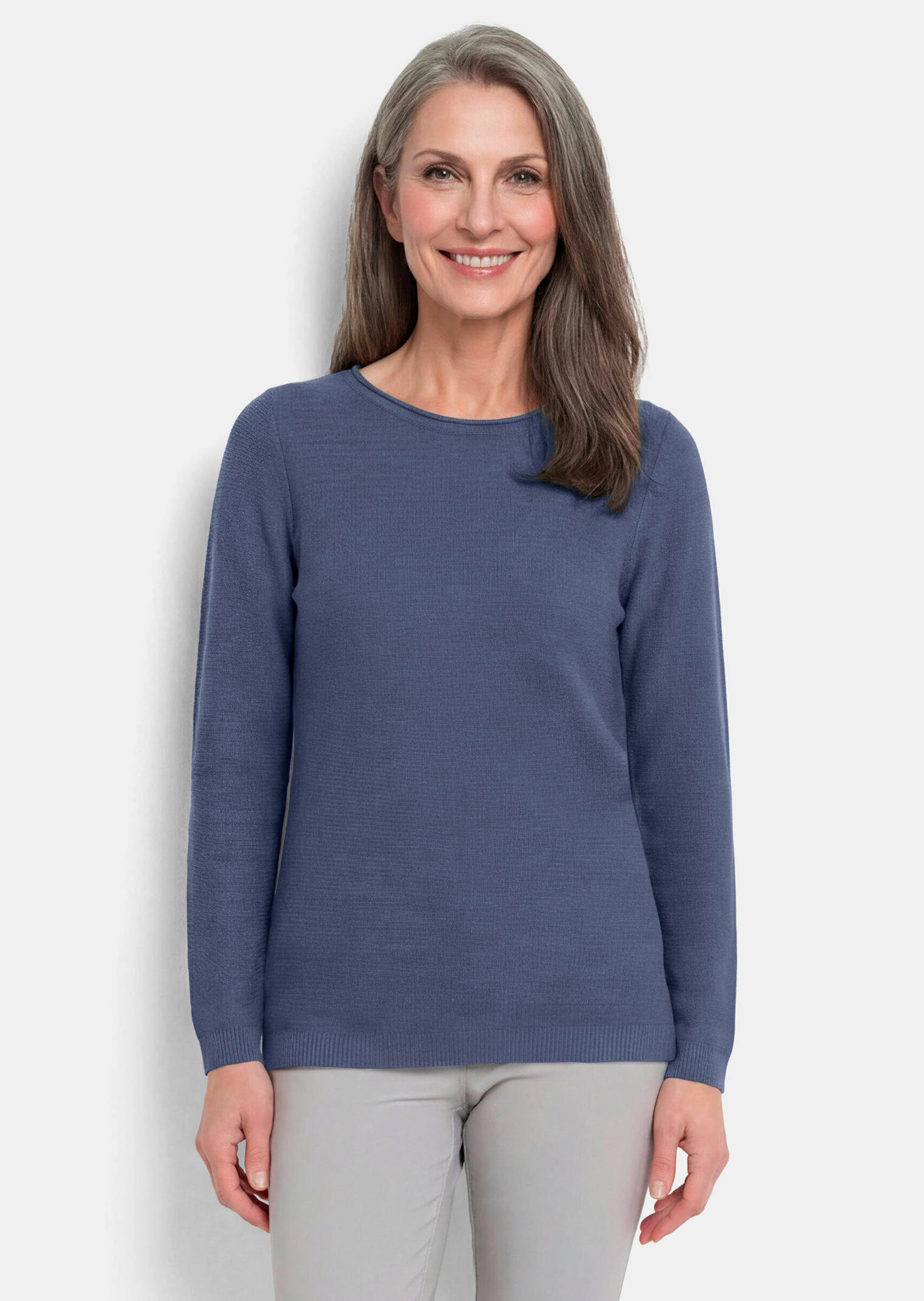 Pull en tricot fin avec encolure bateau en U