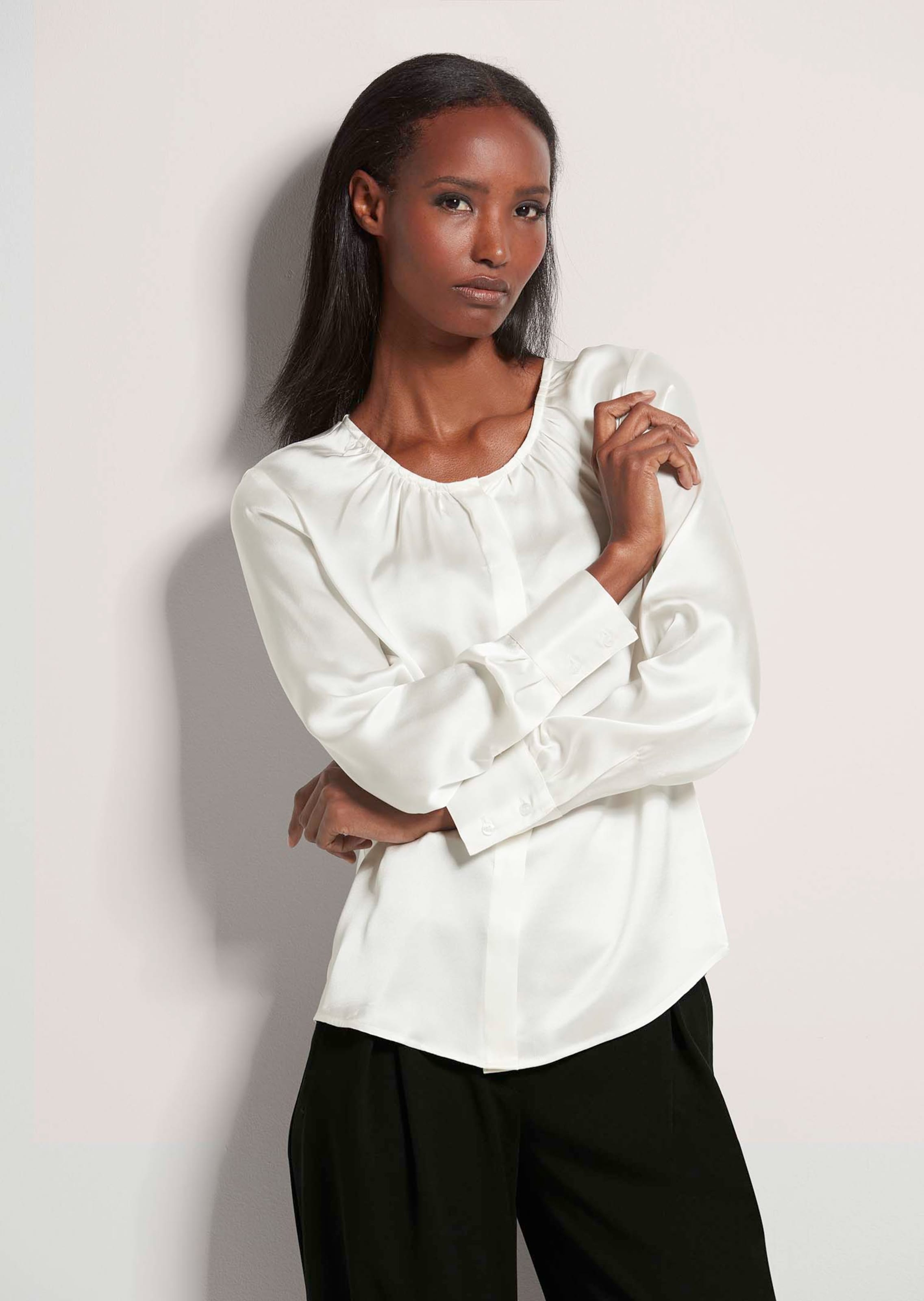 Blouse élégante en soie