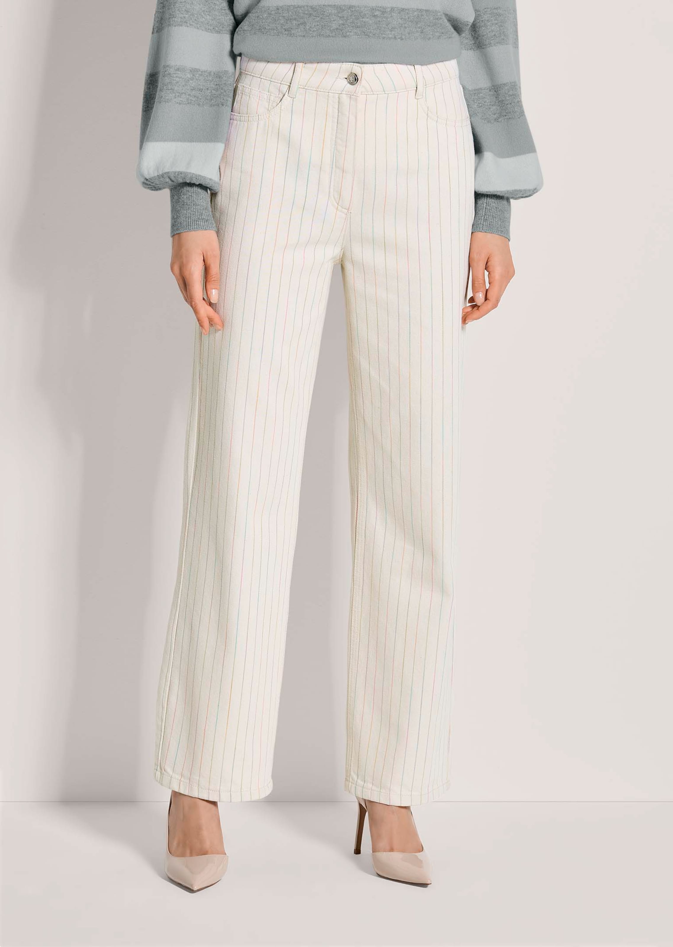 5-Pocket-Jeans mit feinen Webstreifen