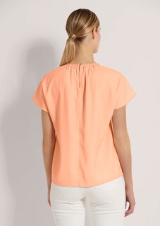 T-shirt thumbnail 4