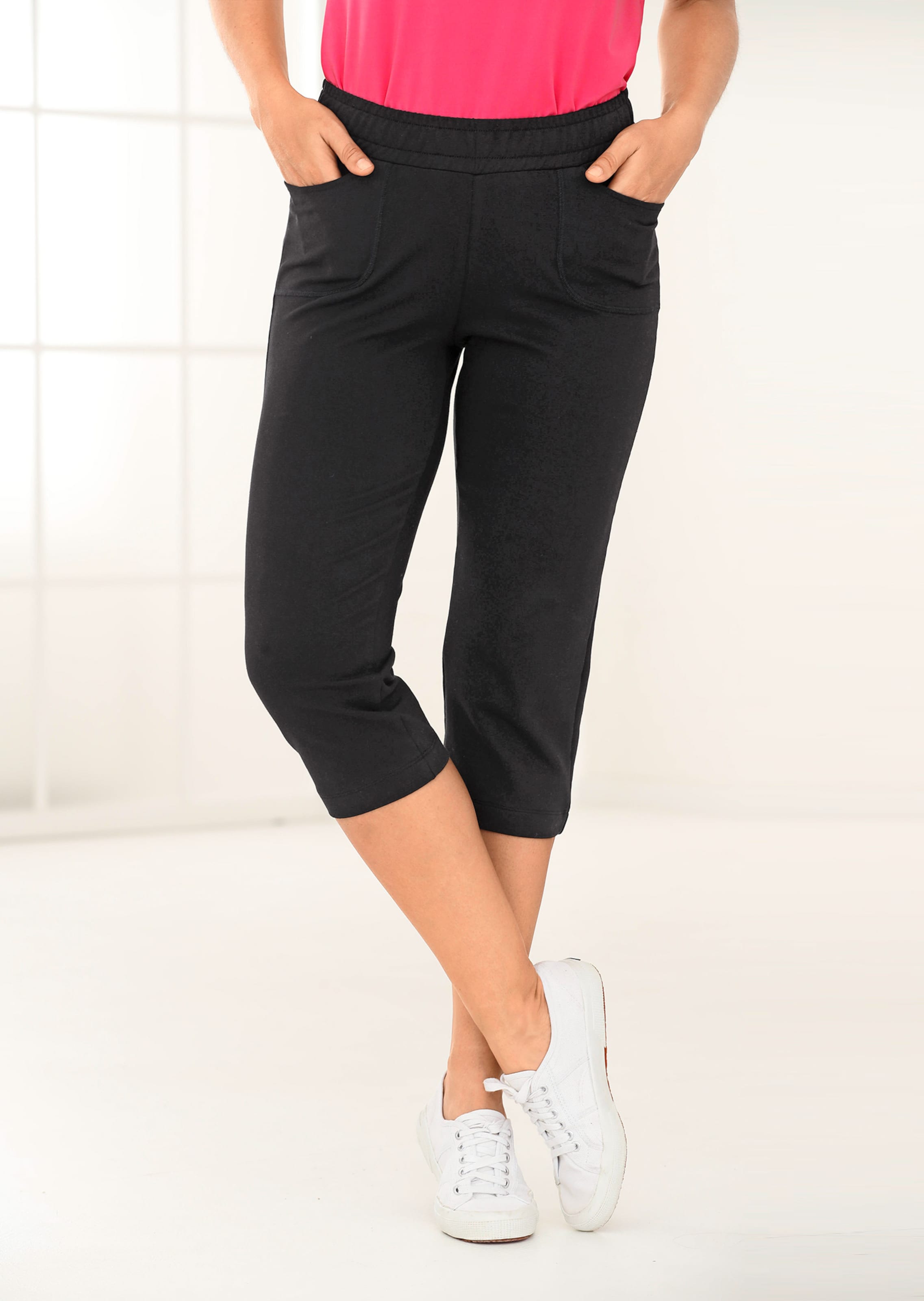 Bequeme 3/4-Freizeithose mit Schlupfbund und Taschen